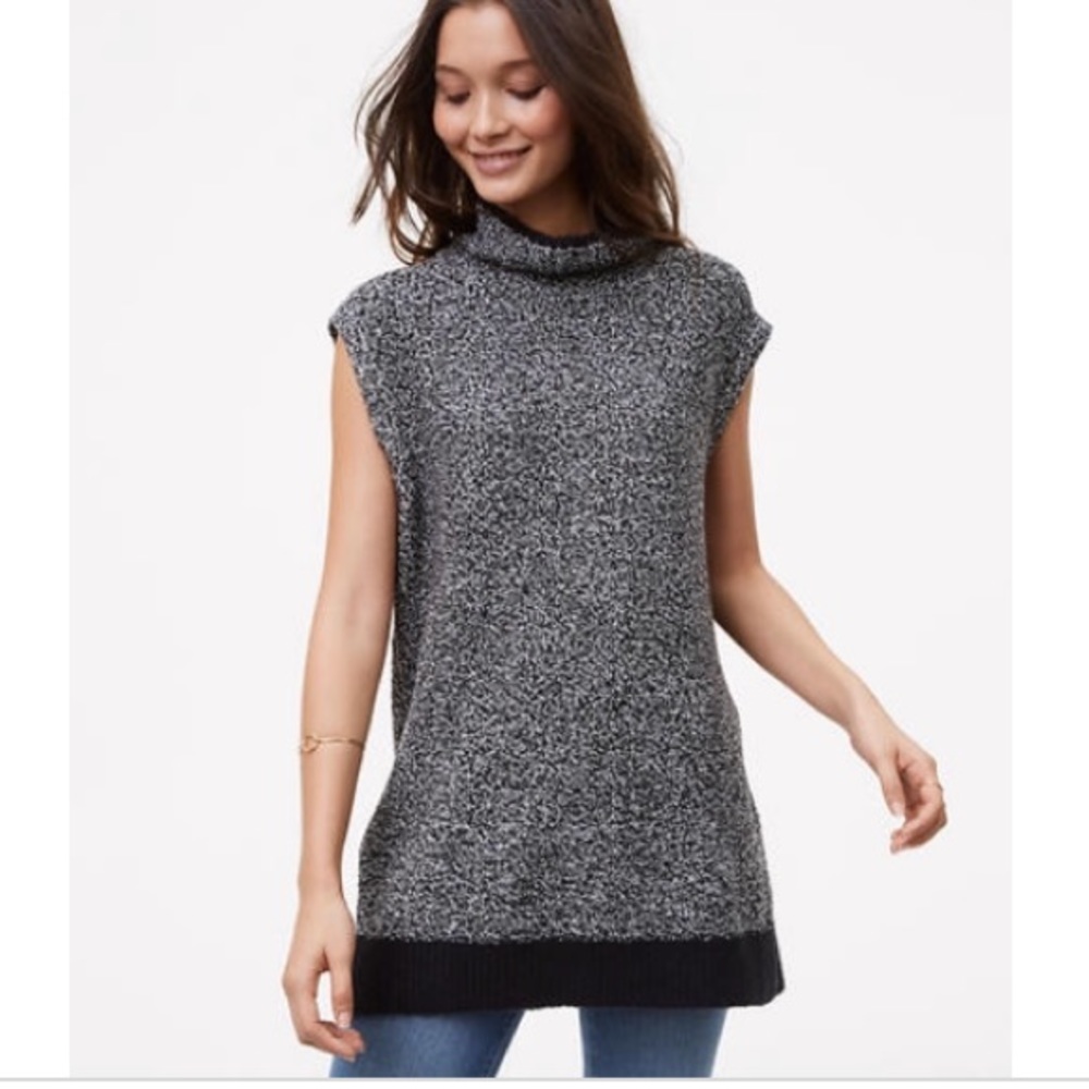 Sleeveless mock neck marbled tunic sweater